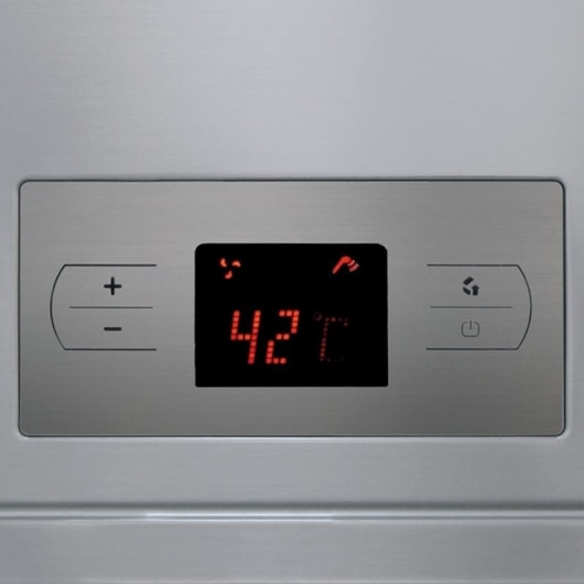 Aquecedor De Água A Gás Digital 20l Glp Ef Ko 20di Inox Komeco - Imagem principal - 272e08ba-83ba-419a-ae19-4a3e2d3b80eb