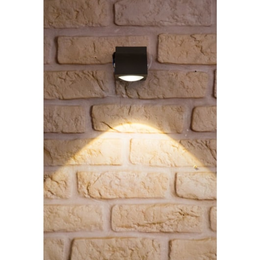 Arandela Century Montagne 3w Bivolt Luz Amarelo Avant 2700k - Imagem principal - d1feae09-b67c-4340-8d5d-49192014dbd8