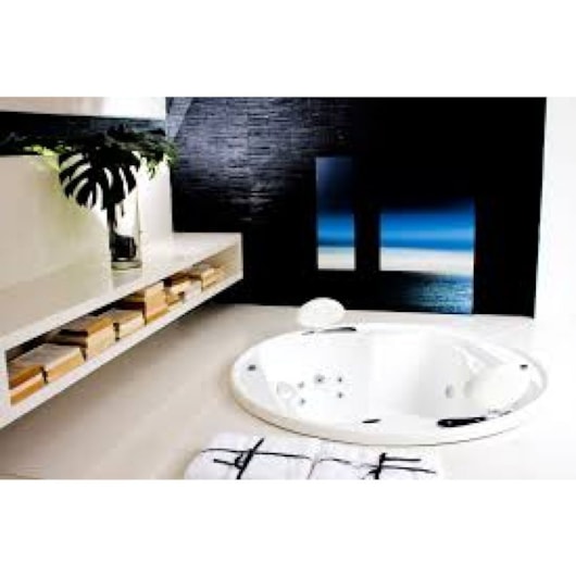 Banheira Acrílica Com Hidromassagem Lunacril Standard Ouro Fino 150x50cm - Imagem principal - e4d169ca-425d-420b-8414-bedf208d6793
