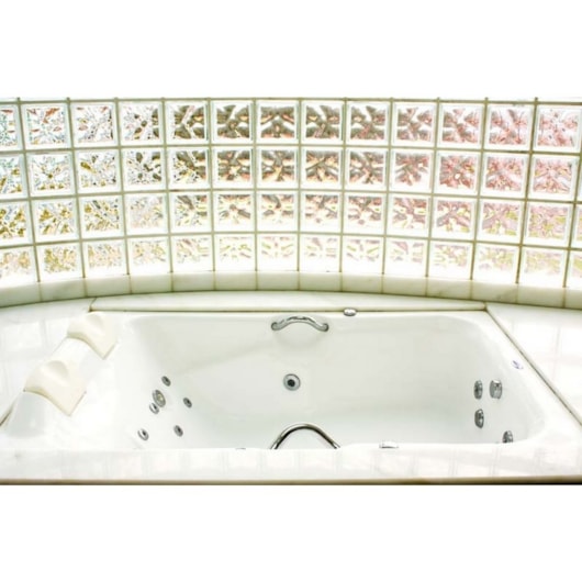 Banheira Acrílica Dupla Acrillic Top Line 150x120x47cm Ouro Fino - Imagem principal - 488afb1f-1e41-4ec1-96a9-e02f4e8a2154