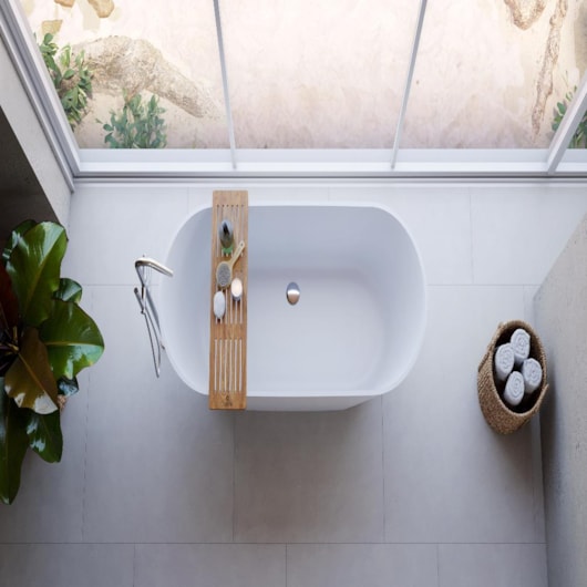 Banheira De Imersão Duramatt Alagoas Branco Fosco Acetinado Com Giroacqua Cor Especial Sabbia - Imagem principal - b4cabcd1-1fe8-466f-9eeb-23472aa6dbbe