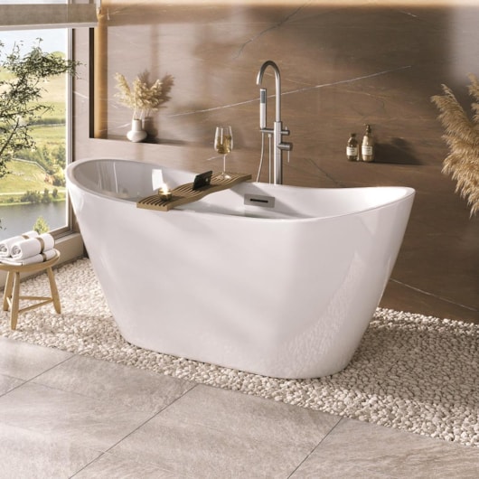 Banheira De Imersão Mavie Branca Gel Coat Ouro Fino - Imagem principal - 18017109-285f-4bf1-aa47-4eff645e32db