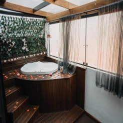 Banheira Ofurô Com Hidromassagem E Aquecedor Casa Inteligente Heatiro Dupla 140 Aquecimento Top Line Ouro Fino