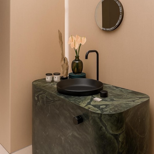 Cabide Deca You Black Matte Deca - Imagem principal - 719d9c6f-4d81-4c04-872c-58485c7054bb