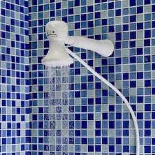 Chuveiro Multitemperaturas Ballerina 3t 220v 4400w Branco Hydra - Imagem principal - b5dd1e10-f13f-4bc2-ba06-7ba44a9585ec