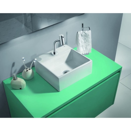 Cuba de Apoio Quadrada Com Mesa Q6 Basic Branco Celite 35x35cm - Imagem principal - 6f8c41c7-4117-4347-8f34-6ba8aa8b2e28