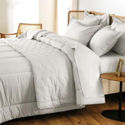 Edredom Tom Branco Casal 200 Fios Karsten 220x250cm