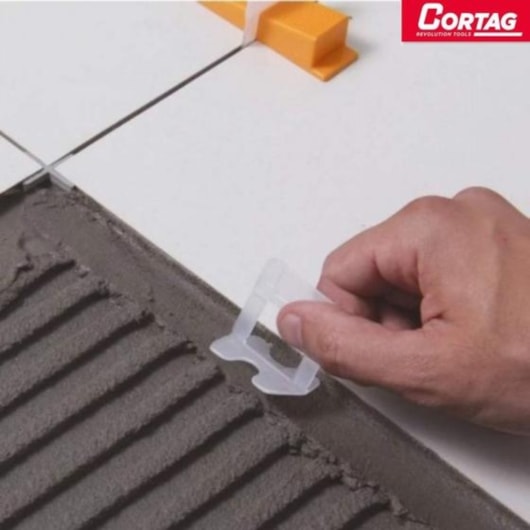 Espaçador Nivelador Smart 2,0mm Com 100 Peças Cortag - Imagem principal - 6d51870a-8b54-4576-8ec3-0a13159a30ce