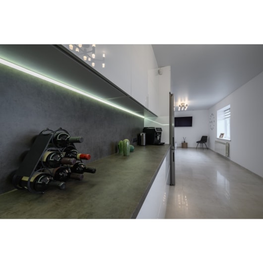 Fita De Led Risqué 10WM Luz Branca 5 Metros 12V IP20  Avant - Imagem principal - 471d0a94-03ee-4d71-8c8b-c83d068279c6