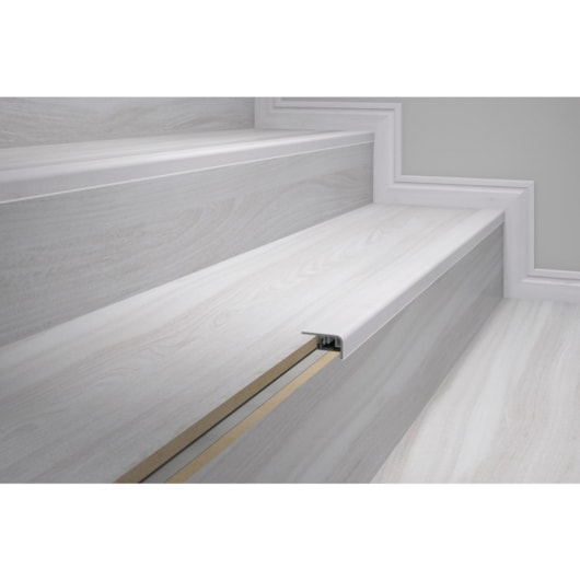 Frontal De Escada Eucafloor Cor 16 4x210cm - Imagem principal - 90971831-4d6e-48e0-8cd1-8f2e451362a2