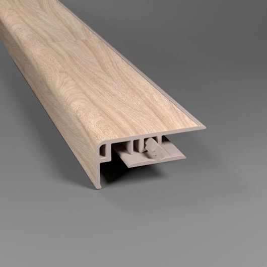 Frontal De Escada Eucafloor Cor 6 4x210cm - Imagem principal - d0567174-8a16-4568-aeaa-5f0446320766