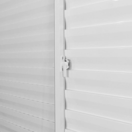 Janela Veneziana De Correr 3 folhas e 1 Fixa Vidro Liso Soft Plus Branco MGM 100x120cm - Imagem principal - 81d44feb-8de6-406b-be79-c45d7708ee91