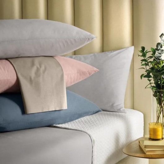 Jogo De Cama Matiza Queen Branco Karsten 158x198x30cm - Imagem principal - 13c5dd2f-95e9-4718-b786-49120e8e570e