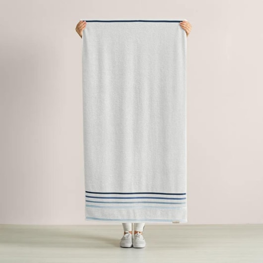 Jogo De Toalha De Banho Com 5 Peças Lumina Branco Com Azul Karsten 70x140cm - Imagem principal - d61a7368-45c4-4107-85d5-72f2691e44c9