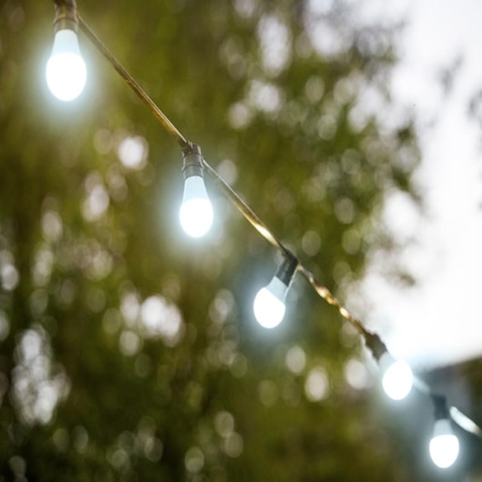 Lâmpada Led Tkl 100 4000K Taschibra 17W - Imagem principal - ae775c68-3524-43fb-9229-e4806805490b