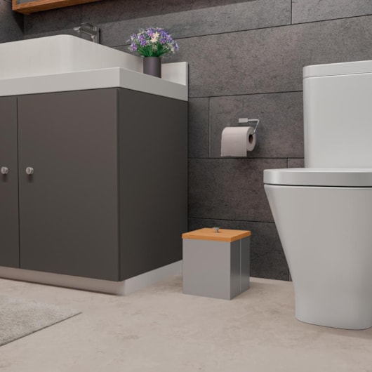 Lixeira Em Aço Inox Com Tampa De Bambu Luz Acetinado Tramontina 4,5L - Imagem principal - 5fb38d2a-c9b5-404e-b9f2-8bfc845eafec