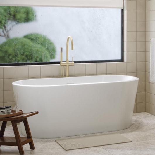 Loes Banheira De Piso Oval Branco Fosco Deca 170cm - Imagem principal - e35643e5-a24d-4bcb-bdeb-ac361f102d9c