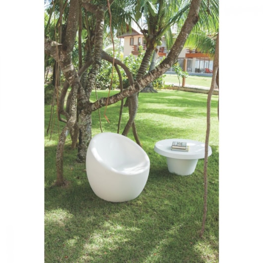 Mesa de Centro Tramontina Cona em Polietileno Branco - Imagem principal - 87d83450-89ae-4684-9507-473b6bbd829c