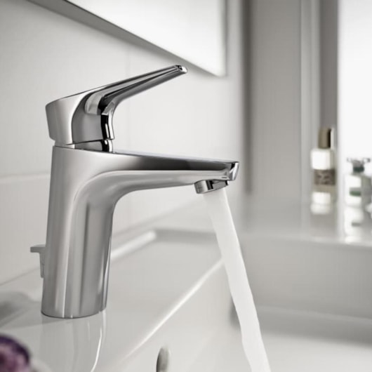 Misturador Monocomando de Mesa Para Lavatório Bica Média Atlas Cromado Roca - Imagem principal - 64035096-0da5-4ce3-a64d-db946ee2b075