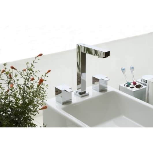 Misturador Para Lavatório Bancada Cromado 1880 C215 Quadra Meber - Imagem principal - 8279d6fc-9b70-4176-a631-e2d1547ae91e