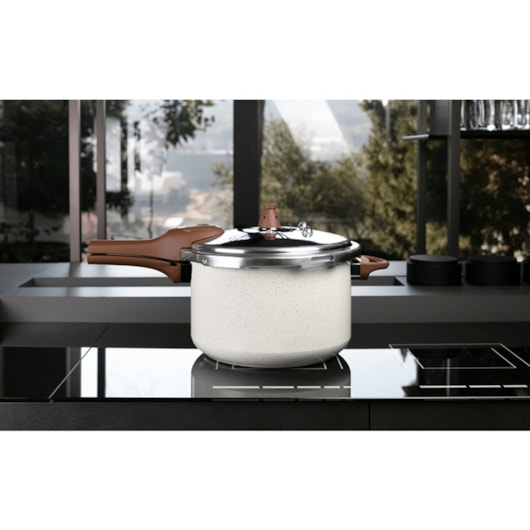 Panela De Pressão Pressure 6,8L Ceramic Life Com Fundo De Indução Antiaderente Brinox - Imagem principal - 6f18ac2f-10a3-4ac3-81fe-95d9b70241e7