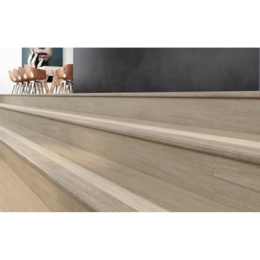 Perfil Frontal Riviera Durafloor 6,5x210cm - Imagem principal - 9c55035e-93b4-466e-88d7-900a45d1052b