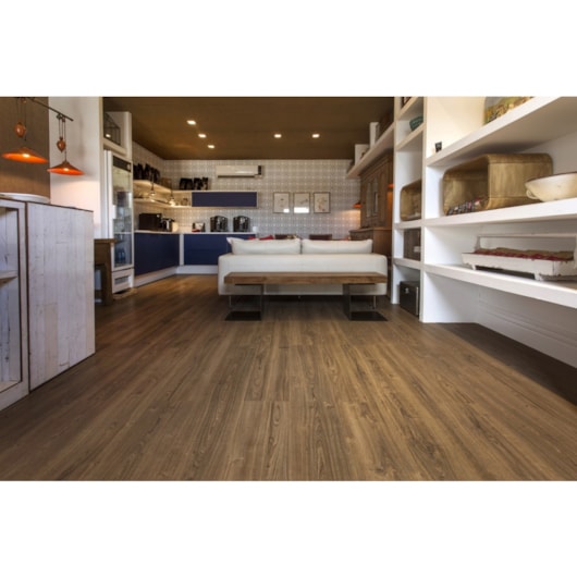 Piso Laminado Eucafloor Evidence Click Classic Oak 29,2x135,7cm - Imagem principal - 716c8935-145f-4079-8bff-abdfc7cbe30c