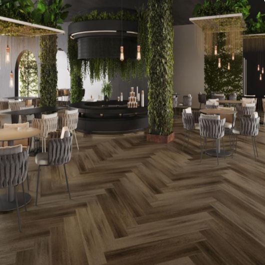 Piso Vinil Eliane Floor Click Savage Canela 18x122 Capa 0,5 - Imagem principal - b4910ce2-7f12-4b4b-b9e0-00caf0a447f0
