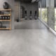 Piso Vinílico Biancogres Citta Pro Cemento Grigio 94x94cm Retificado - b2de09bf-66f6-4a5f-8d13-9b82d9ead9a6