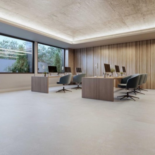 Piso Vinílico Biancogres Cittá Studio Cemento Chiaro 2,5mm Capa 0,30 94x94cm - Imagem principal - f1643983-39df-4233-82bb-6f1f71393404