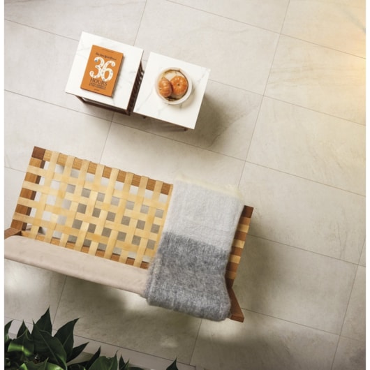 Porcelanato Bold Thor Sand Externo Portobello 81x81cm - Imagem principal - 03964f45-dfe2-4dd2-8a25-7c2fea8c6295