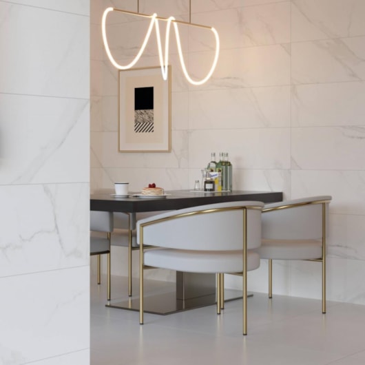 Porcelanato Eliane Khali Off White Acetinado 84x84cm Retificado - Imagem principal - 54933a36-326b-4482-b374-6d31f3fbf7bc