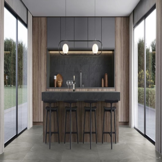 Porcelanato Portinari Scultore Grigio Polido 120x120cm Retificado - Imagem principal - 9bbeb750-8d4d-4225-a8e4-374785eff467