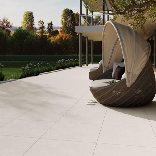 Porcelanato Portinari York Wh Externo 120x120cm Retificado - Imagem principal - e87b974c-1fa9-44f1-a3bc-92ed180b1a03