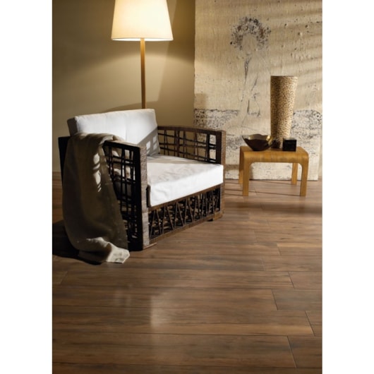 Porcelanato Portobello Canela Dourada Natural Madeira 20x120cm Retificado  - Imagem principal - f994788c-8ae9-40b6-91f5-387171fbb21c