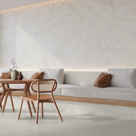 Porcelanato Portobello Chiaro Di Versilia Polido 60x120cm Retificado - Imagem principal - 0072a53b-629c-40e3-9ba1-f920941c93e0