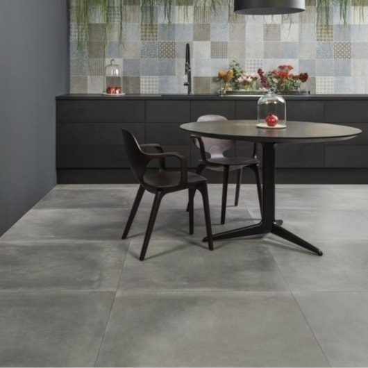 Porcelanato Portobello Nord Cement Cinza Natural 90x90cm Retificado  - Imagem principal - a2034b46-e620-4682-a498-b89a6a6bcbe3