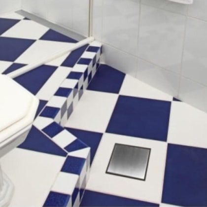 Ralo Square Com Tampa Inox Escovado Linear 15x15cm