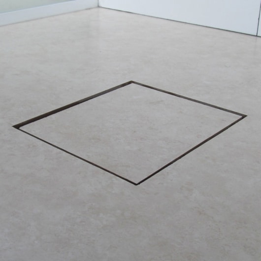Ralo Square Com Tampa Oculta Linear 15x15cm - Imagem principal - c6cb5928-69fb-49b9-b071-de261aed21fa
