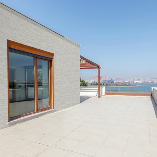 Revestimento Ceusa Filetado Branco Acetinado 43,7x63,1cm Retificado - Imagem principal - 80ea7324-acc6-4d9c-82ab-1fb69019ed21