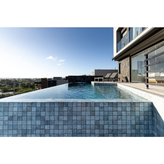 Revestimento Telado Eliane Para Fachada E Piscina Java Mar Mesh Brilhante 7,5x7,5cm Bold - Imagem principal - a83b77c5-3464-46af-a58f-be738c9b0b15