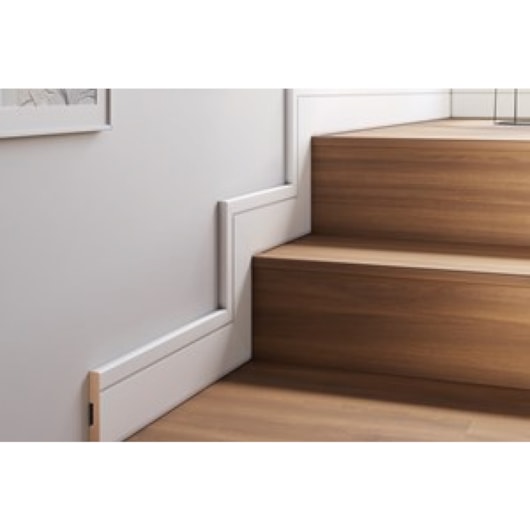 Rodapé Com Friso Estilo Branco Max Eucafloor 10x240cm - Imagem principal - dcf7f4b7-1e6f-42e6-b8c9-66802e3ba081