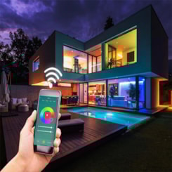 Smart Spot Wi-Fi Led Quadrado Tek RGB+CCT Taschibra 5W