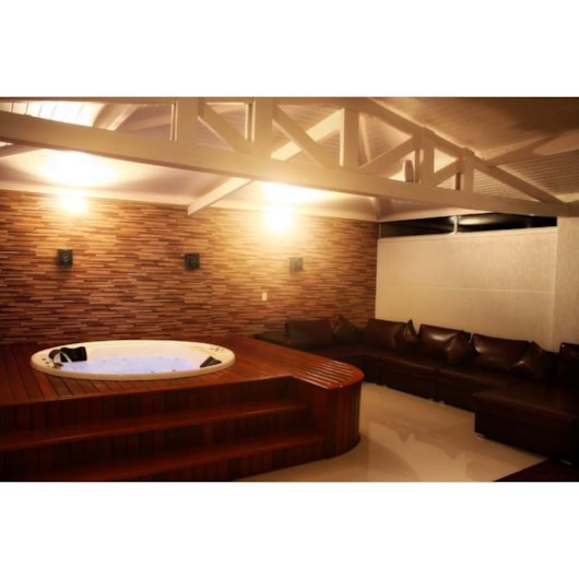 Spa 5 Lugares Redonda Goldspacril Top Line 211x70cm Ouro Fino - Imagem principal - 14e48a35-54f3-46ca-908f-215fdb88597f