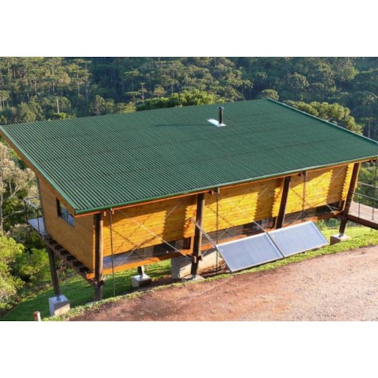 Telha Clássica Verde Onduline 200x95cm - Imagem principal - 80b221d5-af24-444c-b70b-08ced76940c7
