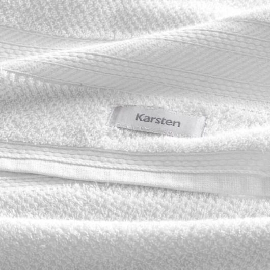 Toalha De Banho Empire Branco Karsten 70x135cm - Imagem principal - bc654ae3-8df6-4cca-96ed-79d082a4cb4a