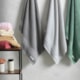 Toalha De Banho Empire Cinza Urbano Karsten 70x135cm - 26b3e638-f1e1-4679-9195-400a3d740d37
