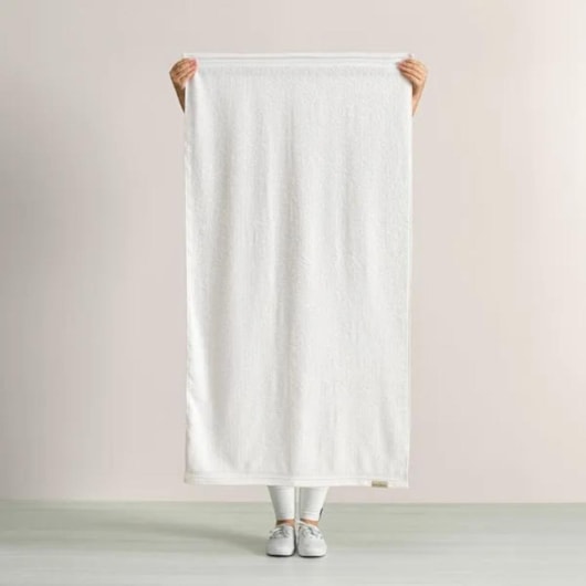 Toalha De Banho Imperia Branco Karstenl 70x140cm - Imagem principal - 5da53c2f-3278-49f2-b67c-983b8d53e005