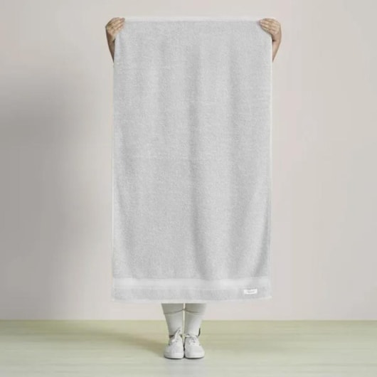Toalha De Banho Linea Branco Karsten 70x135cm - Imagem principal - 7d055567-9476-4d10-85fd-118d3208f234