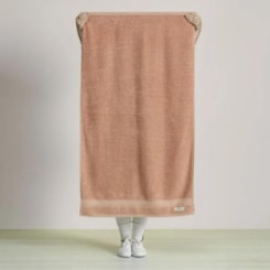 Toalha De Banho Linea Rosa Karsten 70x135cm